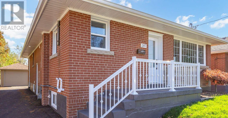 UPPER-387 19th Street EAST, Hamilton, ON, L9A 4S9 - 4