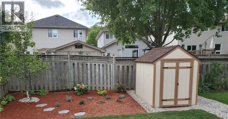 603 Mountain Maple Avenue, Waterloo, ON, N2V 2P4 - 2