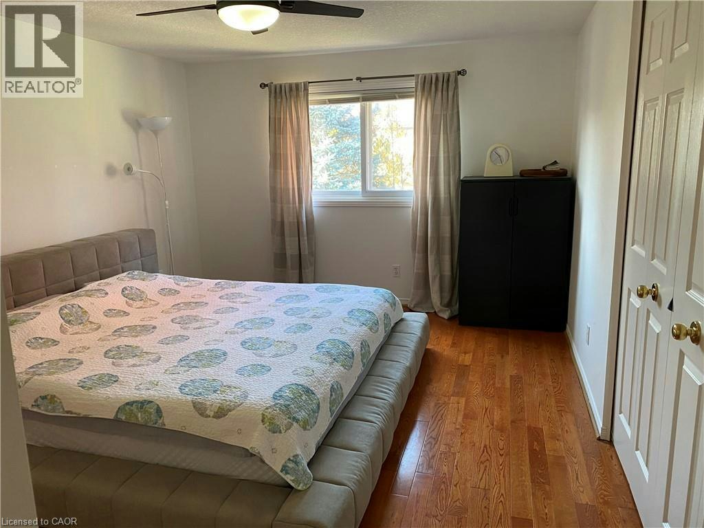 603 Mountain Maple Avenue, Waterloo, ON, N2V 2P4 - 16