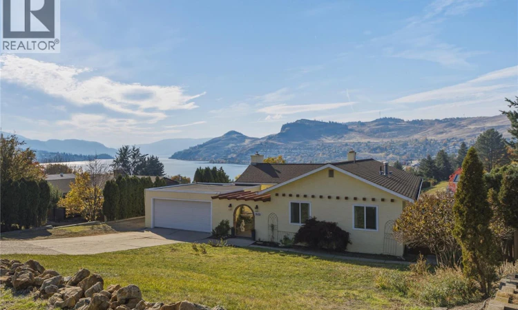 9102 Cherry Lane