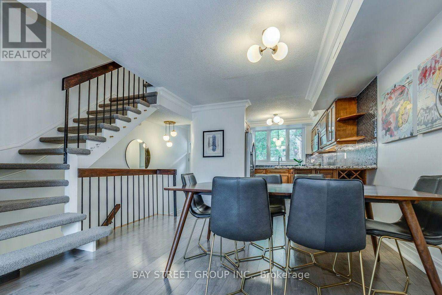 ROOM 2-217 Mutual Street, Toronto, ON, M5B 2B4 - 3