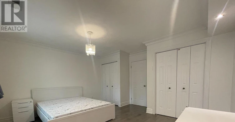 ROOM 2-217 Mutual Street, Toronto, ON, M5B 2B4 - 7