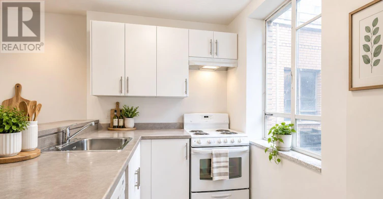 111-77 Erskine Avenue, Toronto, ON, M4P 1Y5 - 5