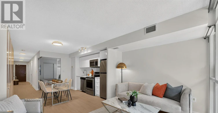 551-10 Capreol Court, Toronto, ON, M5V 4B3 - 12