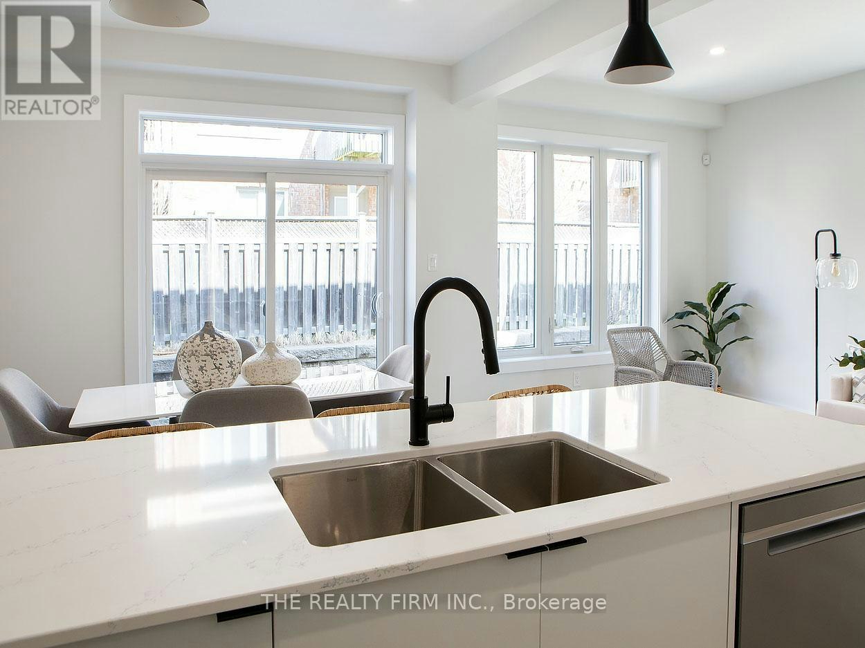 2-1570 Coronation Drive, London, ON, N6G 5P6 - 8
