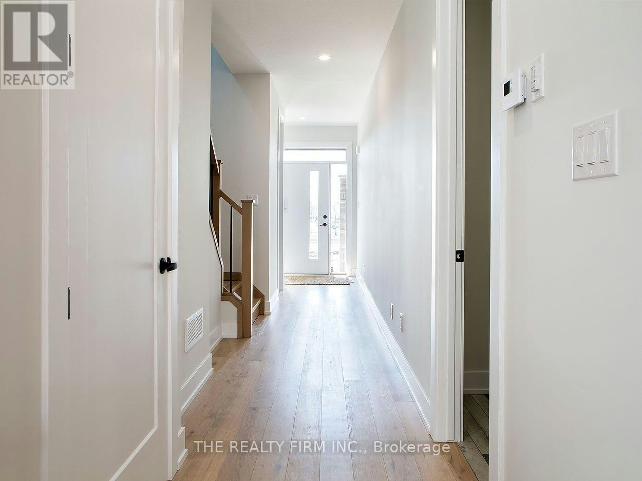 2-1570 Coronation Drive, London, ON, N6G 5P6 - 3
