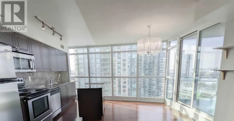 1910-215 Fort York Boulevard, Toronto, ON, M5V 4A2 - 4