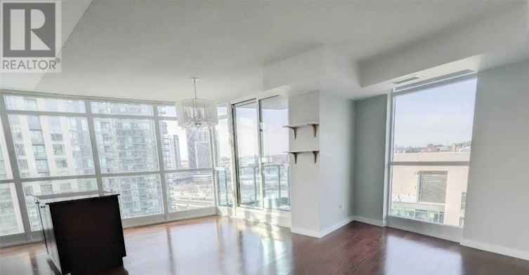 1910-215 Fort York Boulevard, Toronto, ON, M5V 4A2 - 3