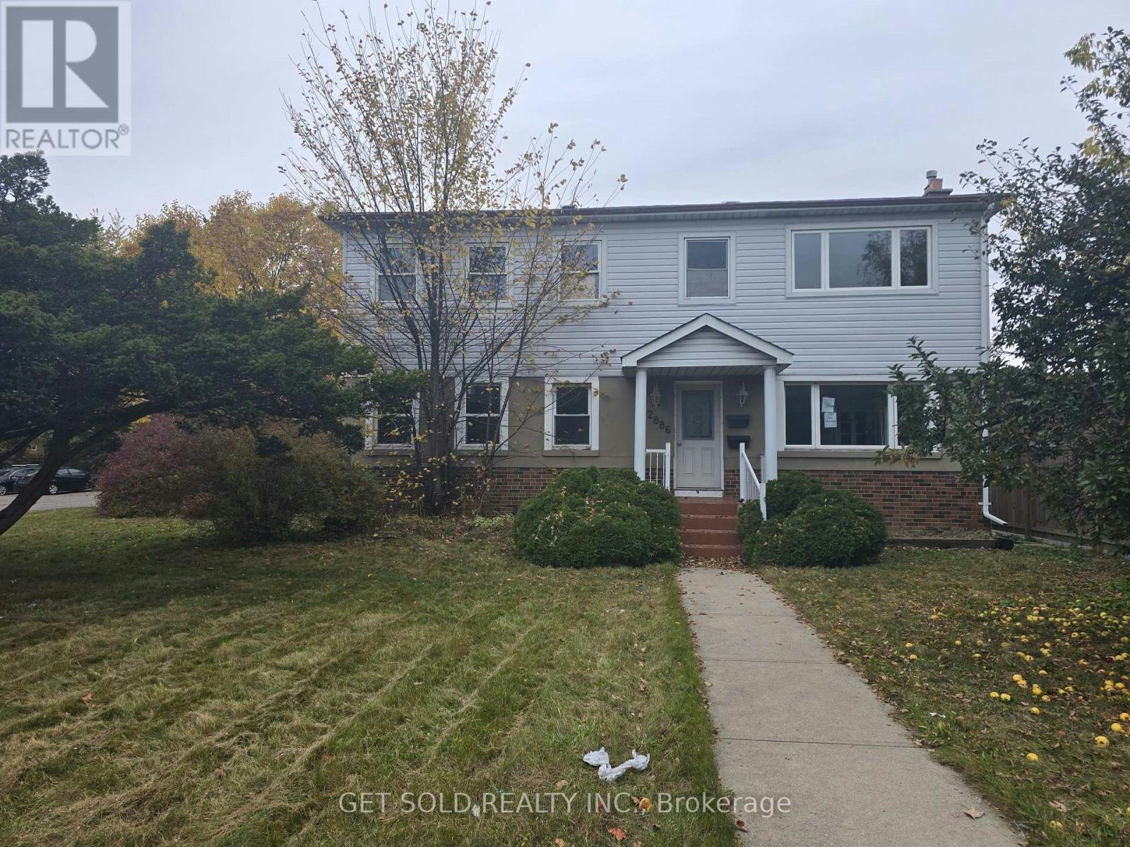 2886 Kingston Road, Toronto, ON, M1M 1N5