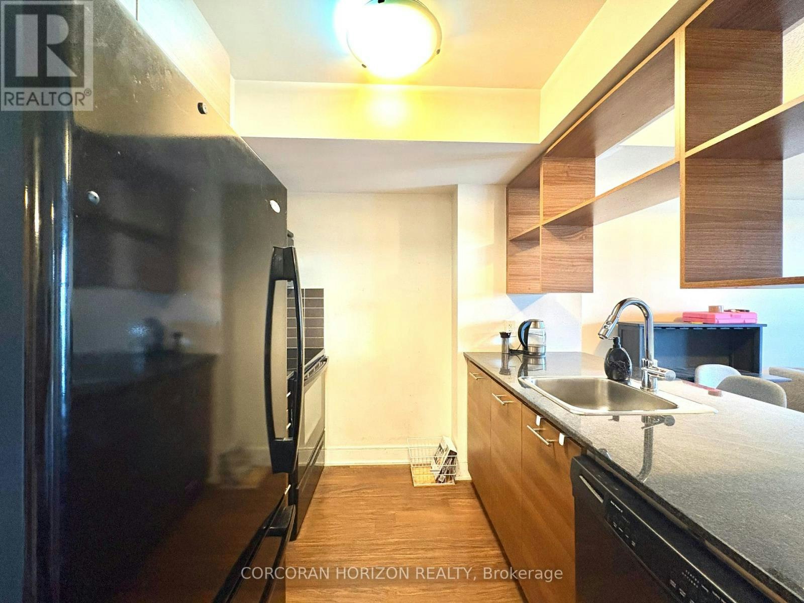 1620-135 Village Green Square, Toronto, ON, M1S 0G4 - 6