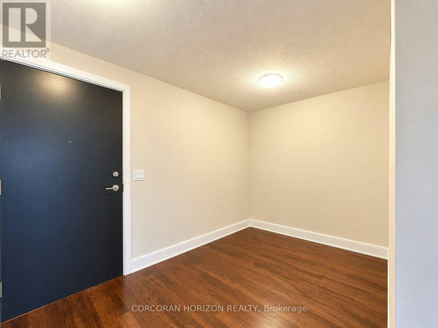 1620-135 Village Green Square, Toronto, ON, M1S 0G4 - 2