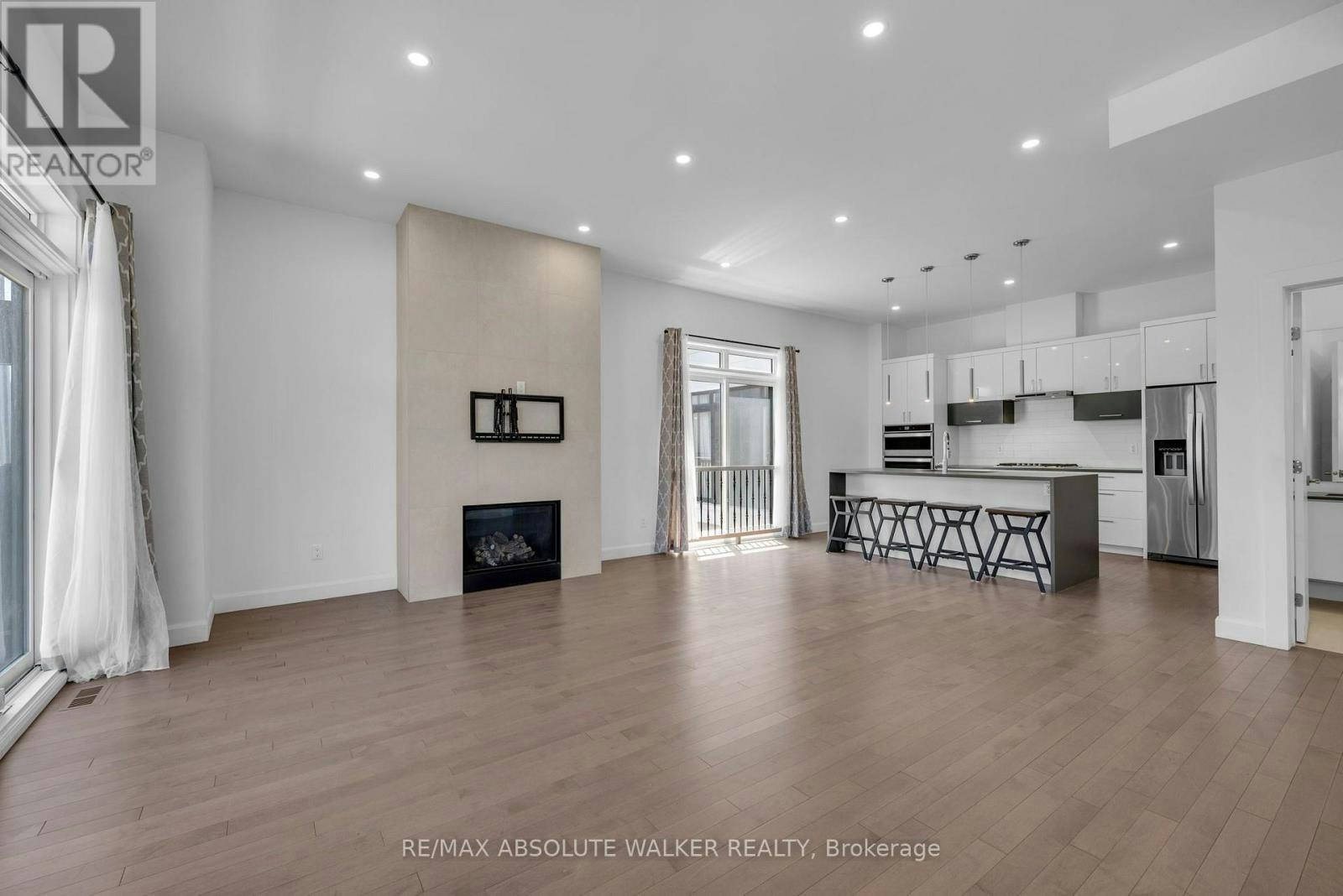 A-10 Chapleau Avenue, Ottawa, ON, K1M 1E3 - 14