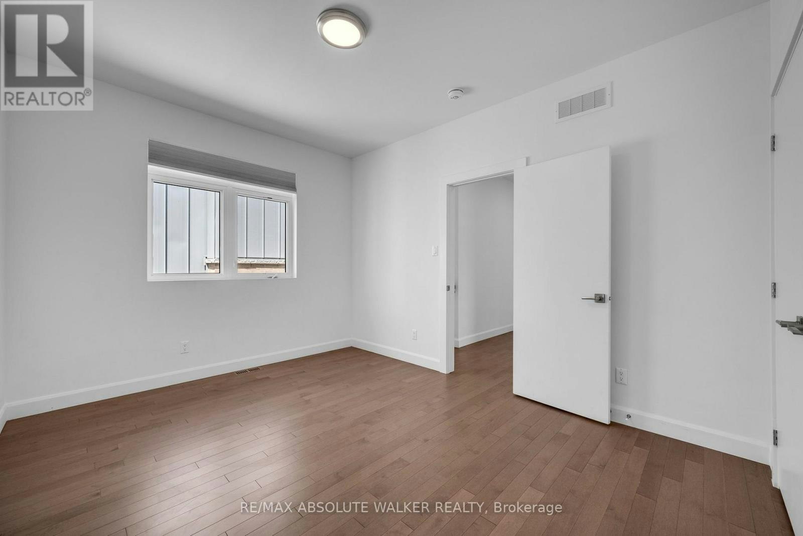 A-10 Chapleau Avenue, Ottawa, ON, K1M 1E3 - 22