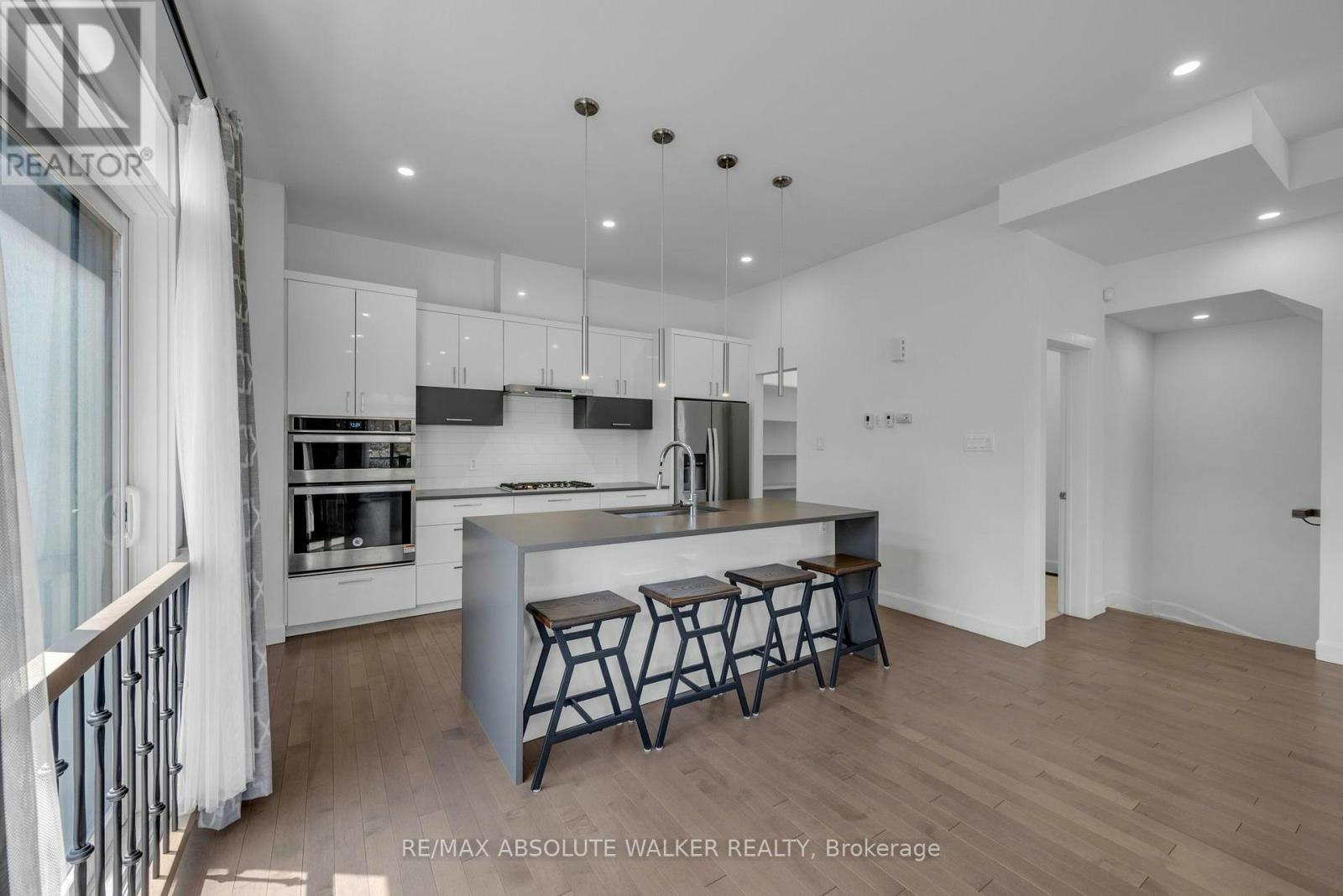 A-10 Chapleau Avenue, Ottawa, ON, K1M 1E3 - 16