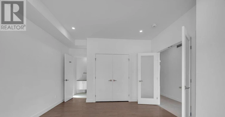 A-10 Chapleau Avenue, Ottawa, ON, K1M 1E3 - 8