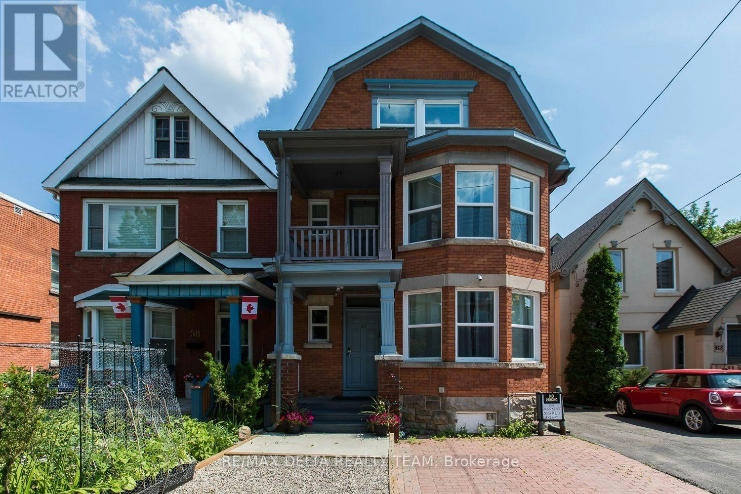 2-60 Third Avenue, Ottawa, ON, K1S 2J8