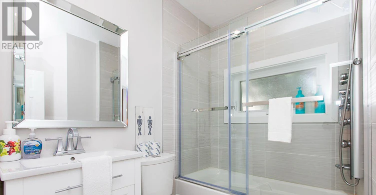 2-60 Third Avenue, Ottawa, ON, K1S 2J8 - 13