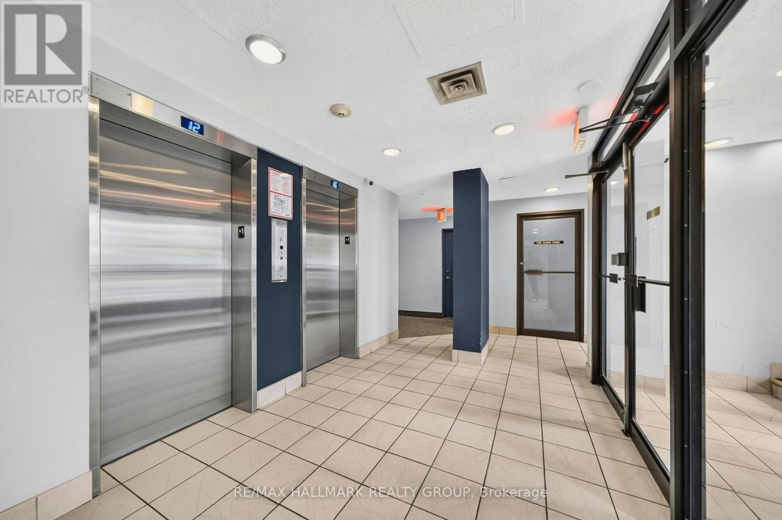 1203-200 Bay Street, Ottawa, ON, K1R 7W8 - 5