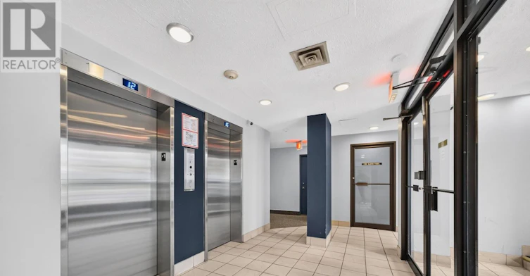 1203-200 Bay Street, Ottawa, ON, K1R 7W8 - 5