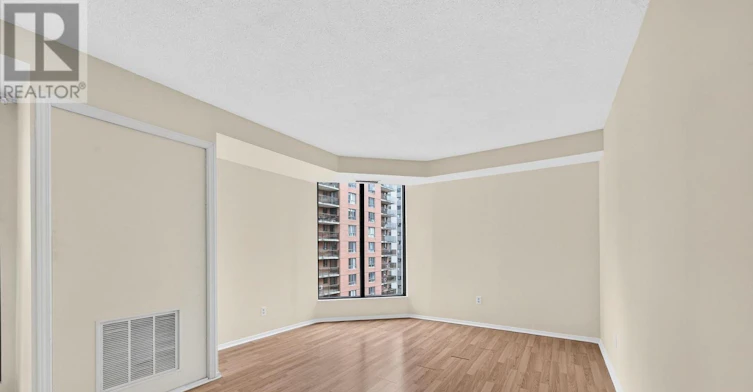 1203-200 Bay Street, Ottawa, ON, K1R 7W8 - 21