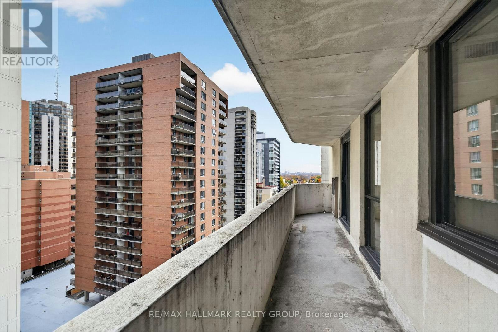 1203-200 Bay Street, Ottawa, ON, K1R 7W8 - 31