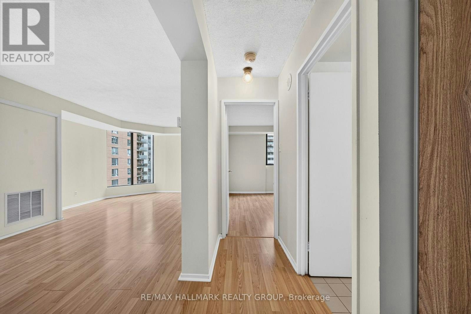 1203-200 Bay Street, Ottawa, ON, K1R 7W8 - 25