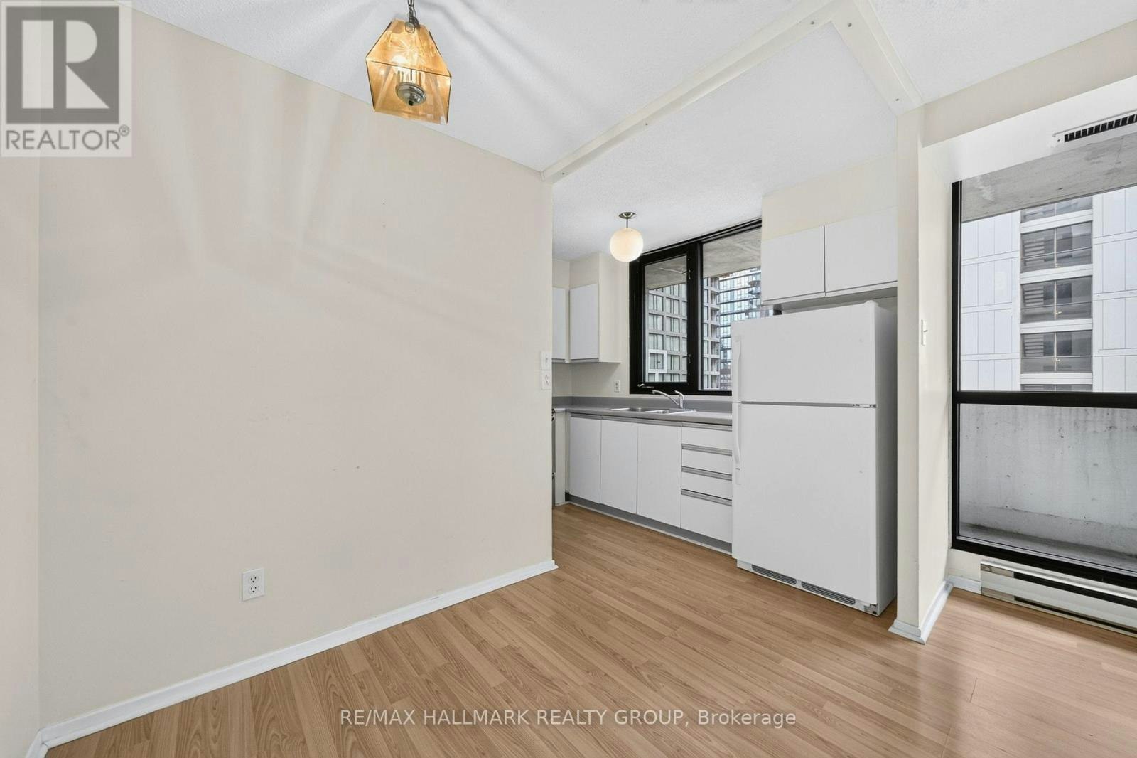 1203-200 Bay Street, Ottawa, ON, K1R 7W8 - 16