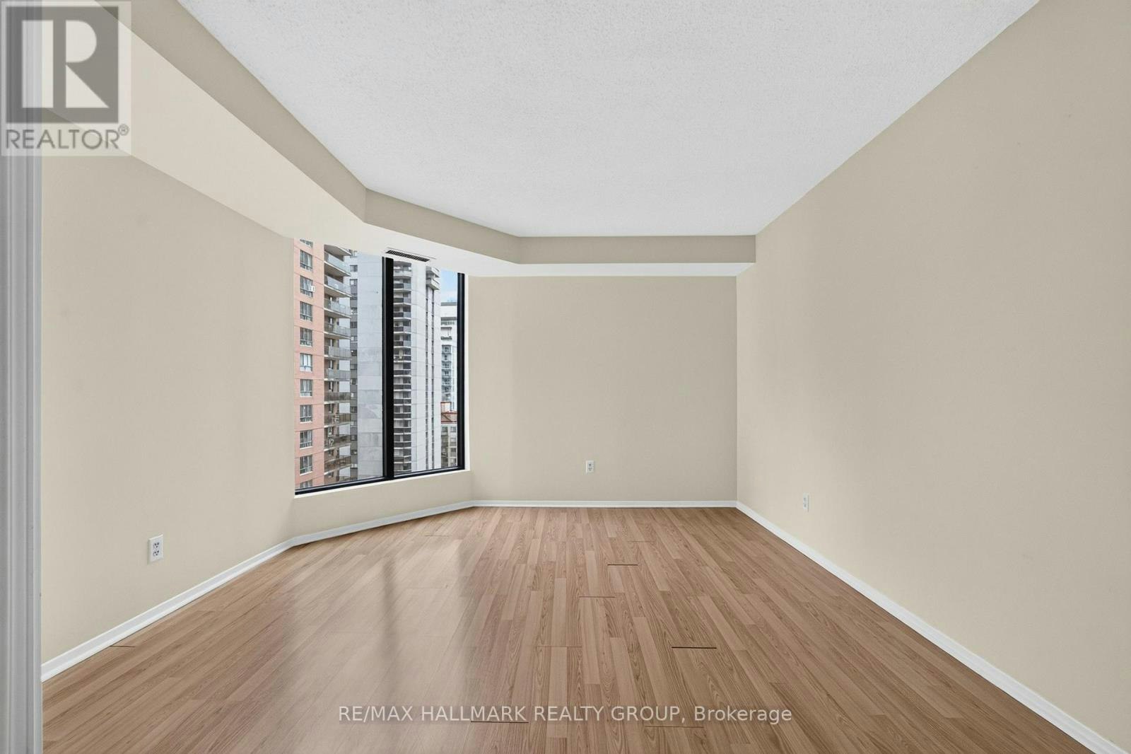1203-200 Bay Street, Ottawa, ON, K1R 7W8 - 24