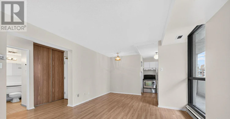 1203-200 Bay Street, Ottawa, ON, K1R 7W8 - 10