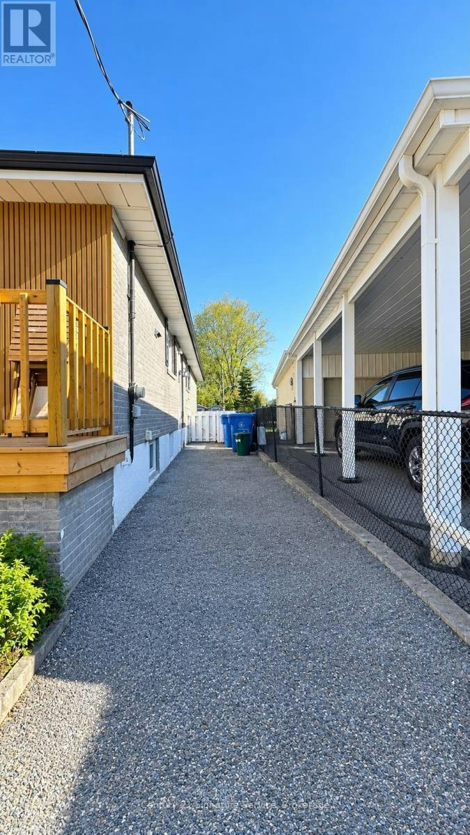 BASEMENT-107 Bayview Parkway, Newmarket, ON, L3Y 3W2 - 2