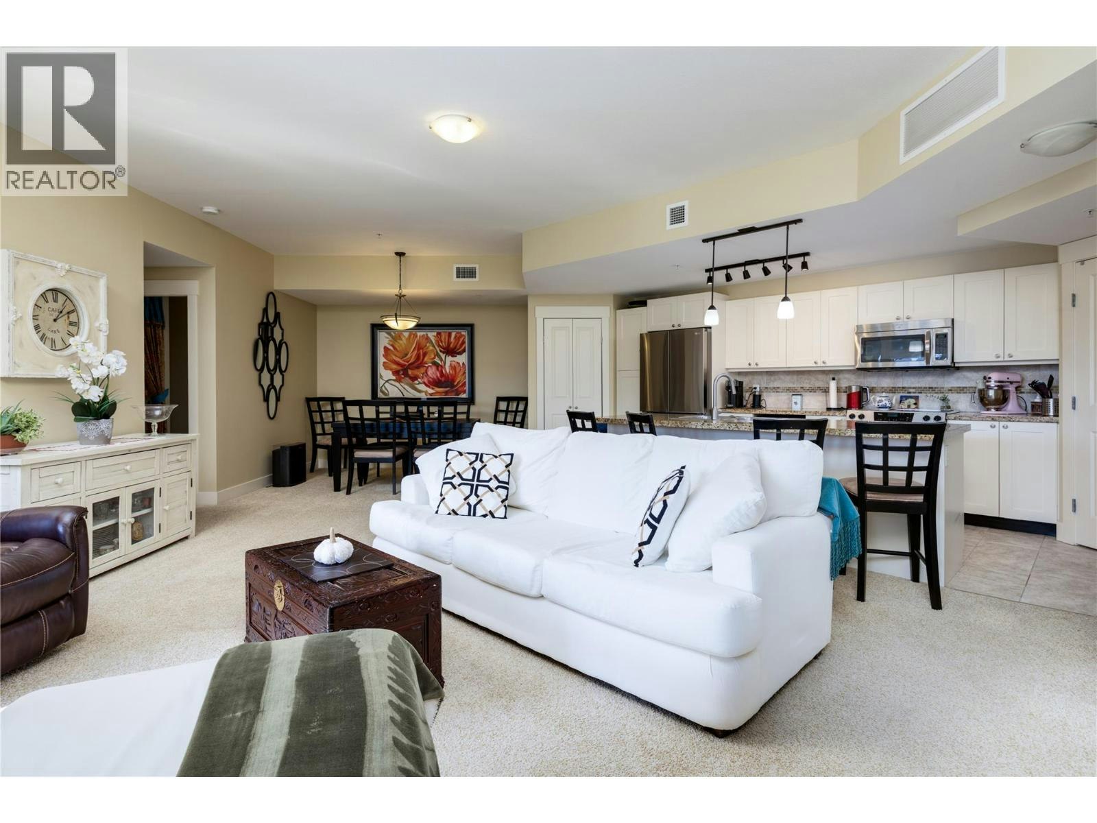 231-4205 Gellatly Road, West Kelowna, BC, V4T 2K2