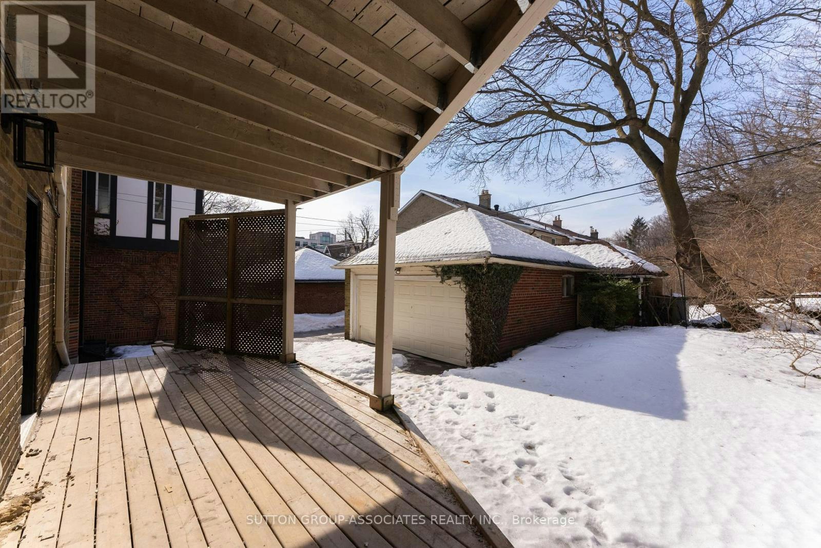 MAIN-8 Glen Edyth Drive, Toronto, ON, M4V 2V7 - 18