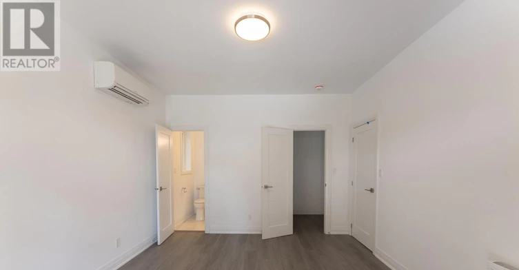 MAIN-8 Glen Edyth Drive, Toronto, ON, M4V 2V7 - 13