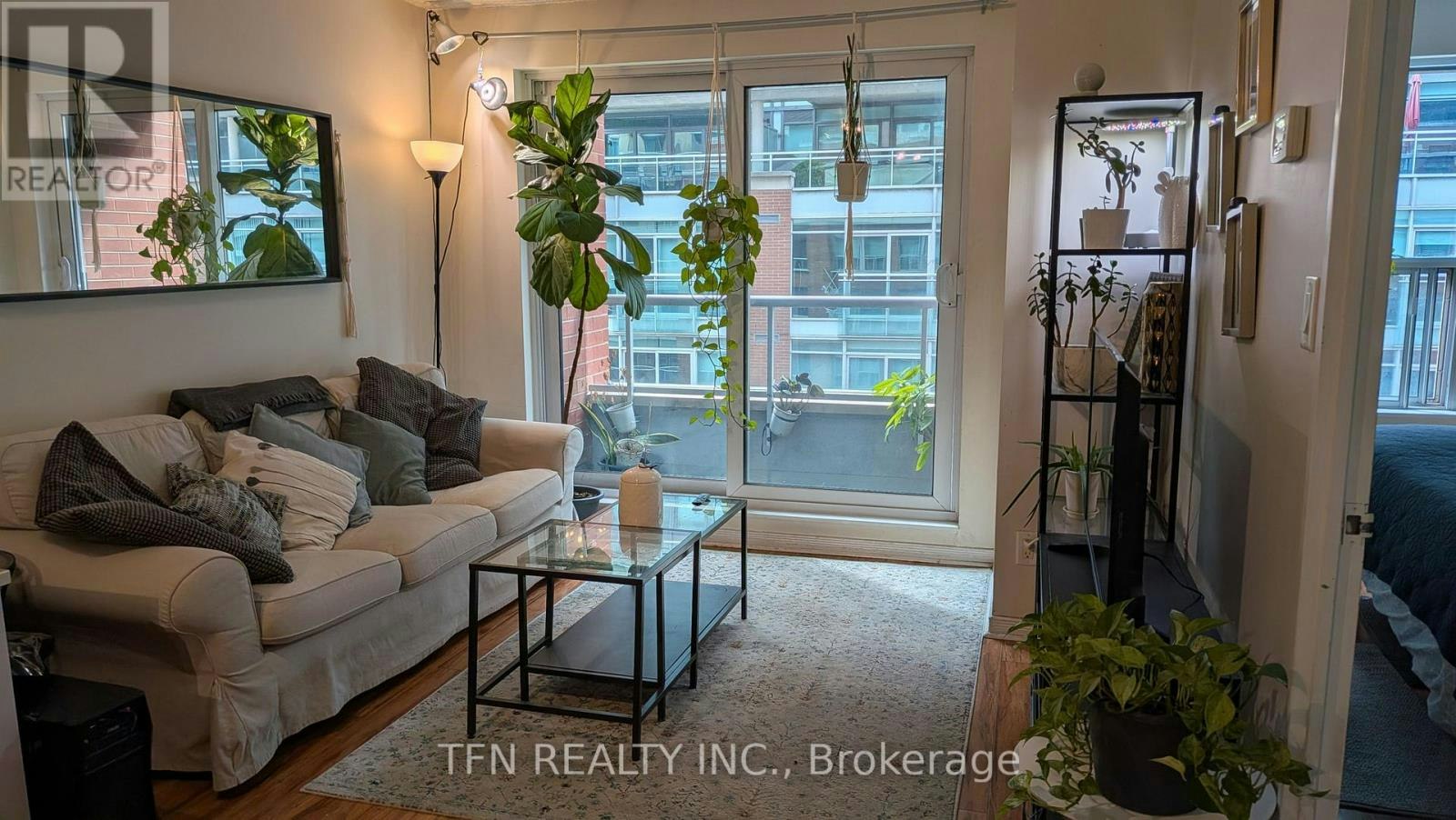 913-230 King Street E, Toronto, ON, M5A 1K5