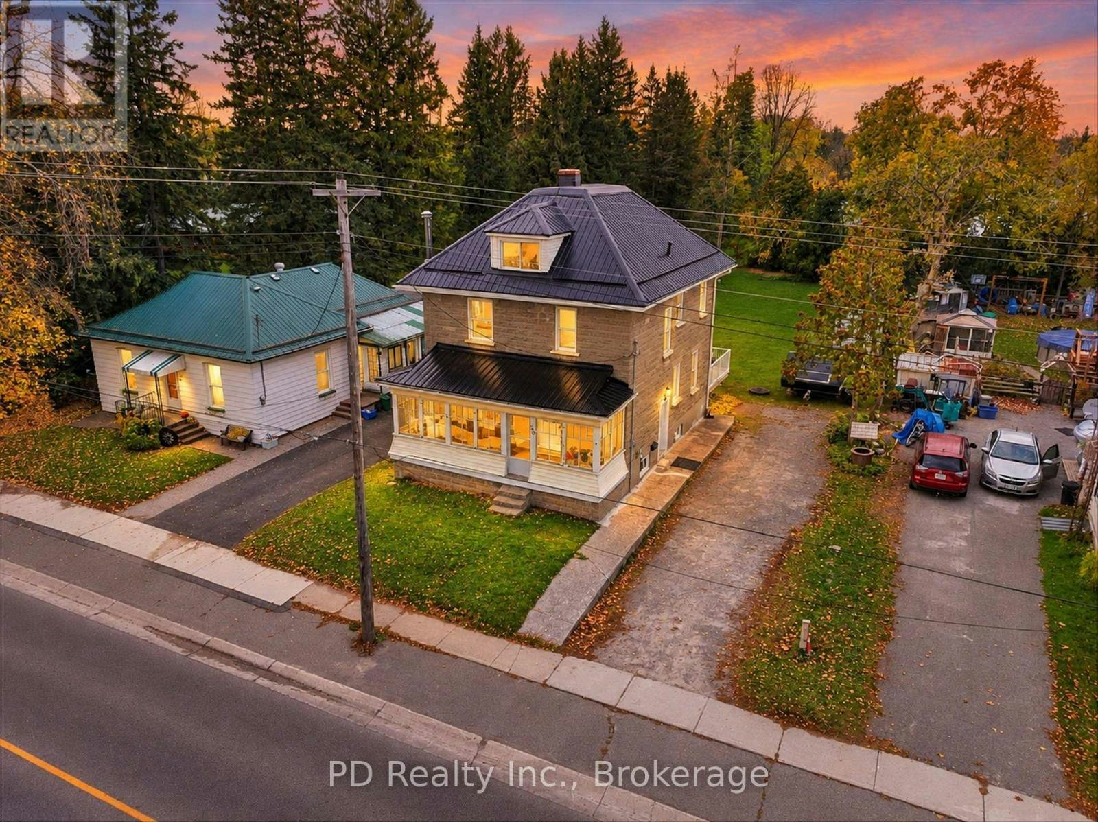 59 King St Street W, Kawartha Lakes, ON, K0L 2W0