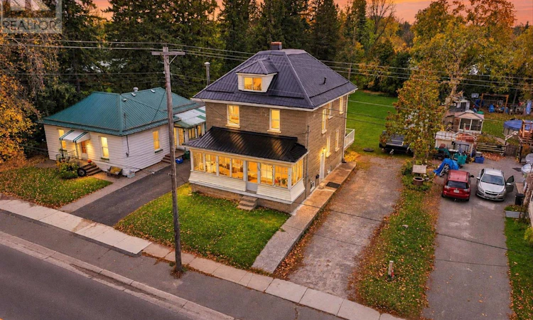 59 King St Street W