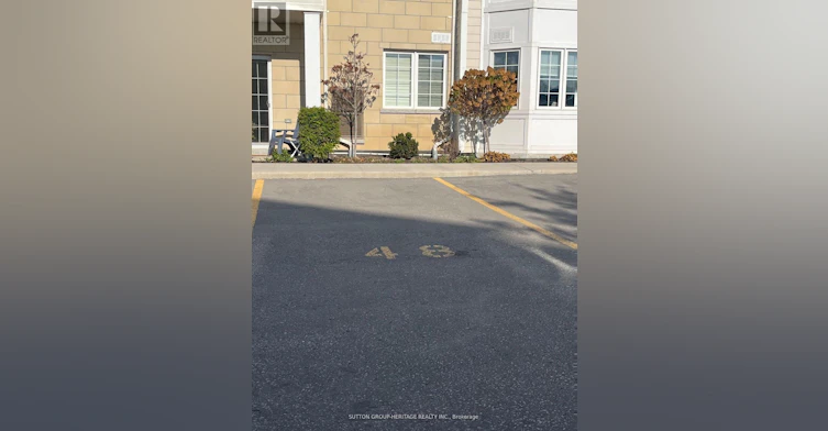 301-70 Shipway Avenue W, Clarington, ON, L1B 0V7 - 2