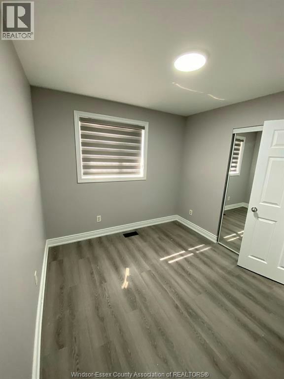 4255 Zurich Avenue, Windsor, ON, N9G 2Z7 - 12