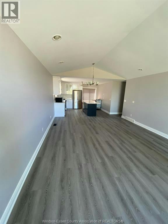 4255 Zurich Avenue, Windsor, ON, N9G 2Z7 - 10