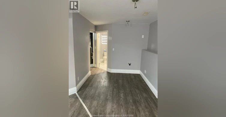 4255 Zurich Avenue, Windsor, ON, N9G 2Z7 - 16
