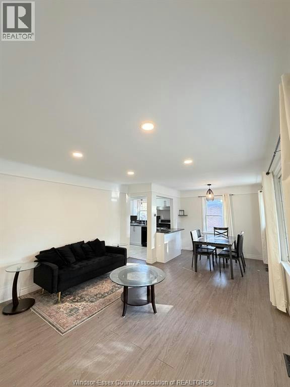 3162 Curry, Windsor, ON, N9E 2T3 - 2