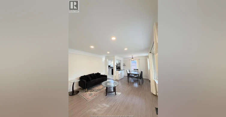 3162 Curry, Windsor, ON, N9E 2T3 - 2