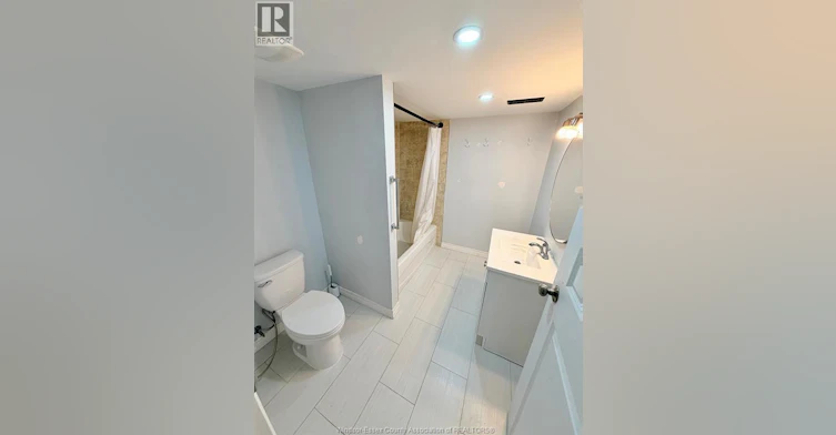 3162 Curry, Windsor, ON, N9E 2T3 - 17
