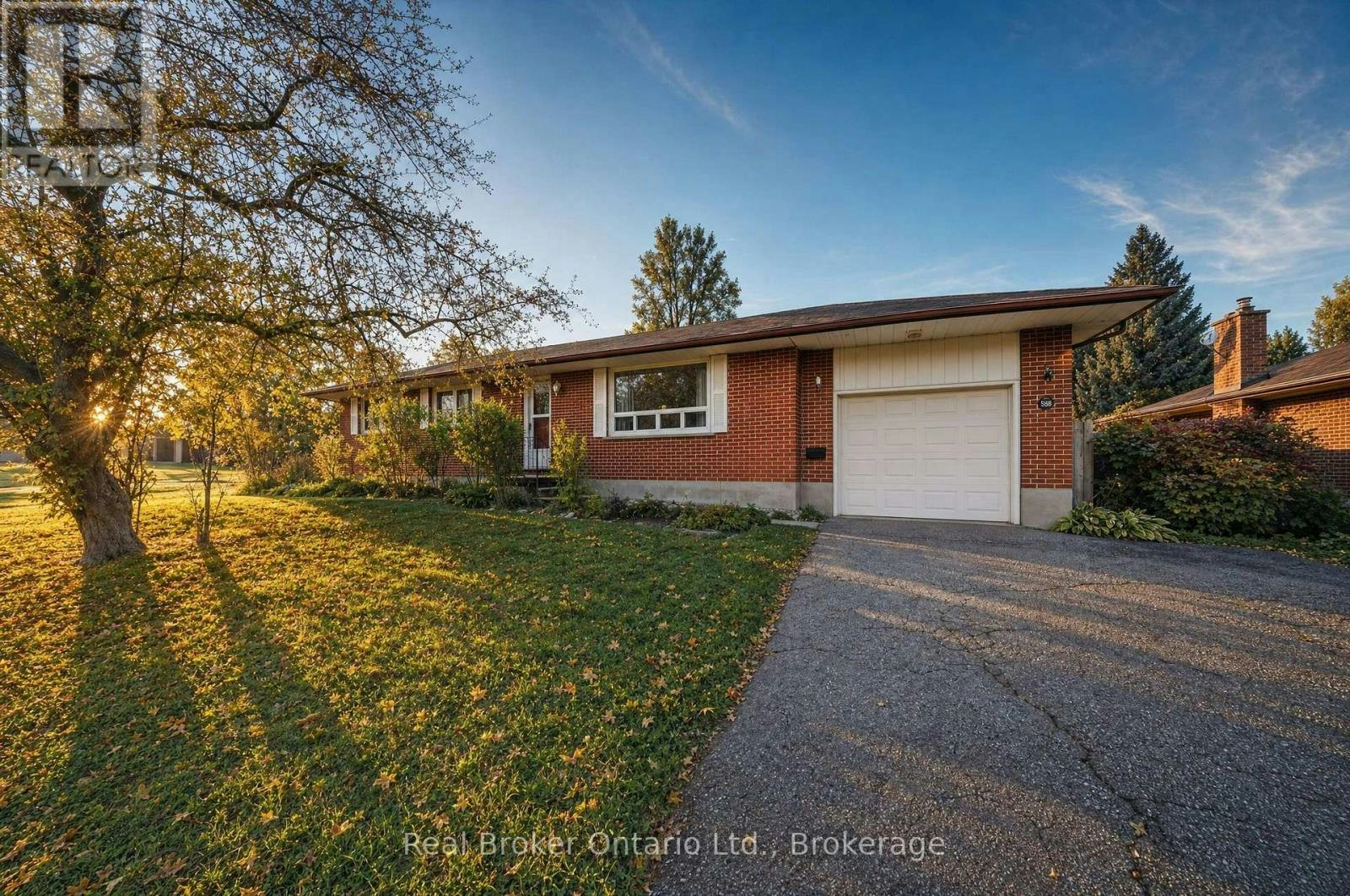 88 Sunnylea Crescent, Guelph, ON, N1E 1W4