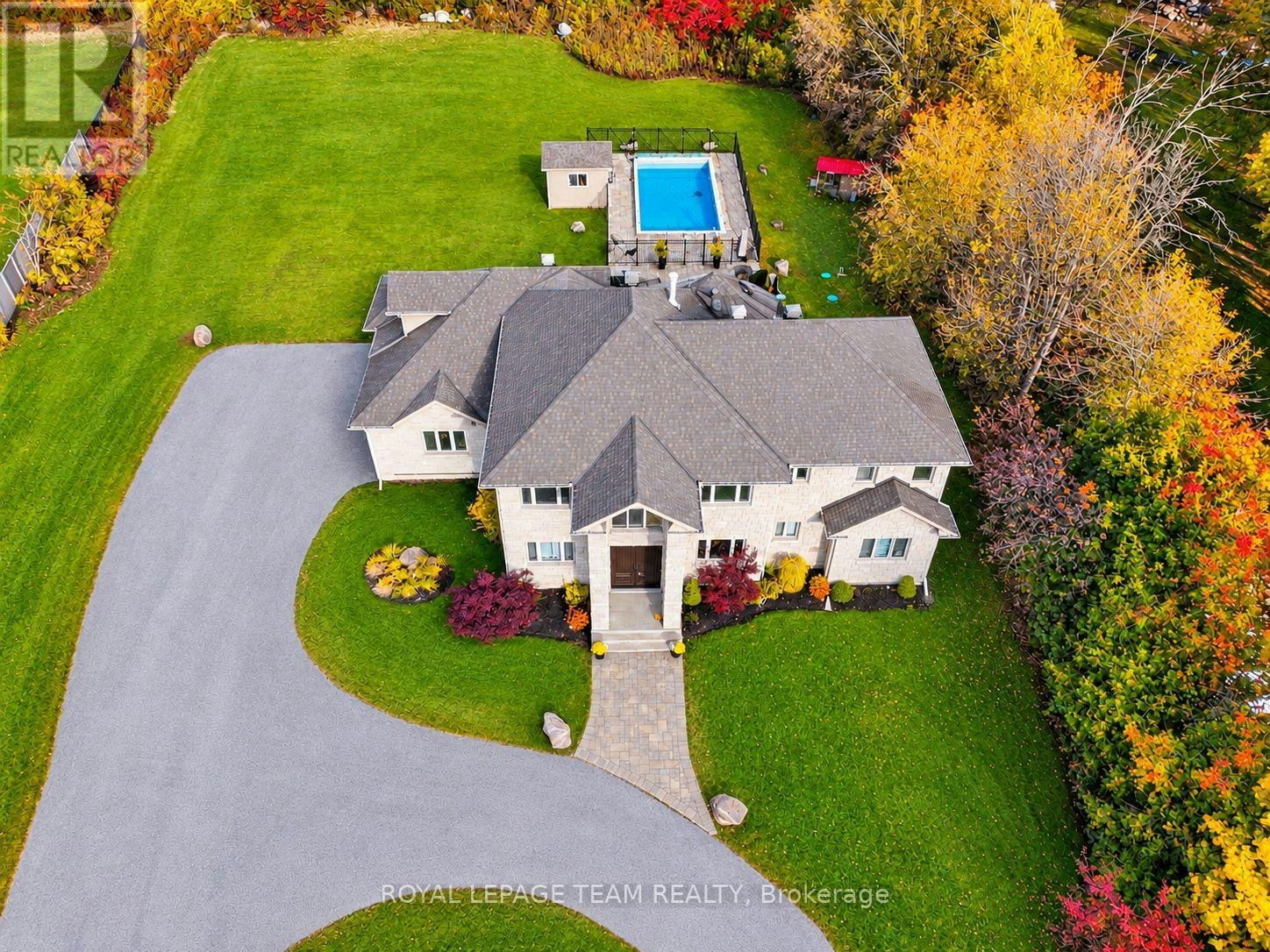1425 Balmoral Drive, Ottawa, ON, K1V 1H2