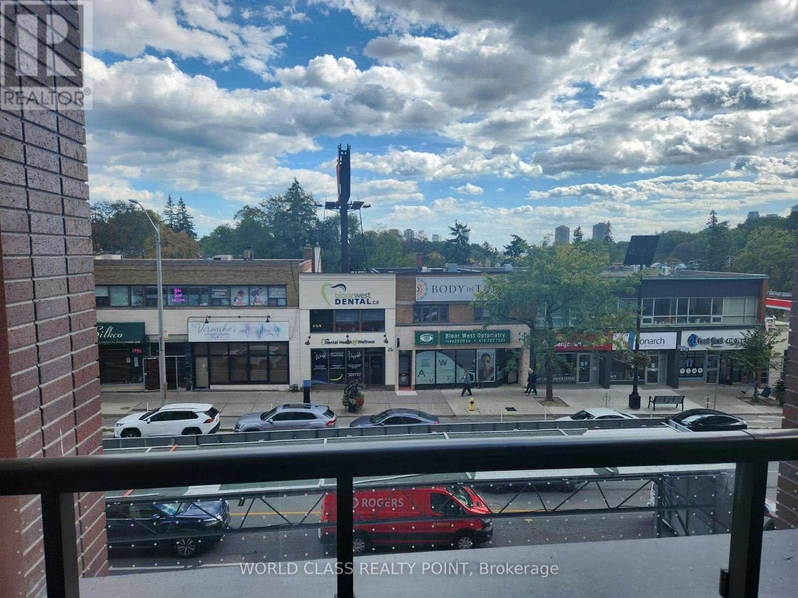 211-2450 Bloor Street S, Toronto, ON, M6S 0A9 - 4