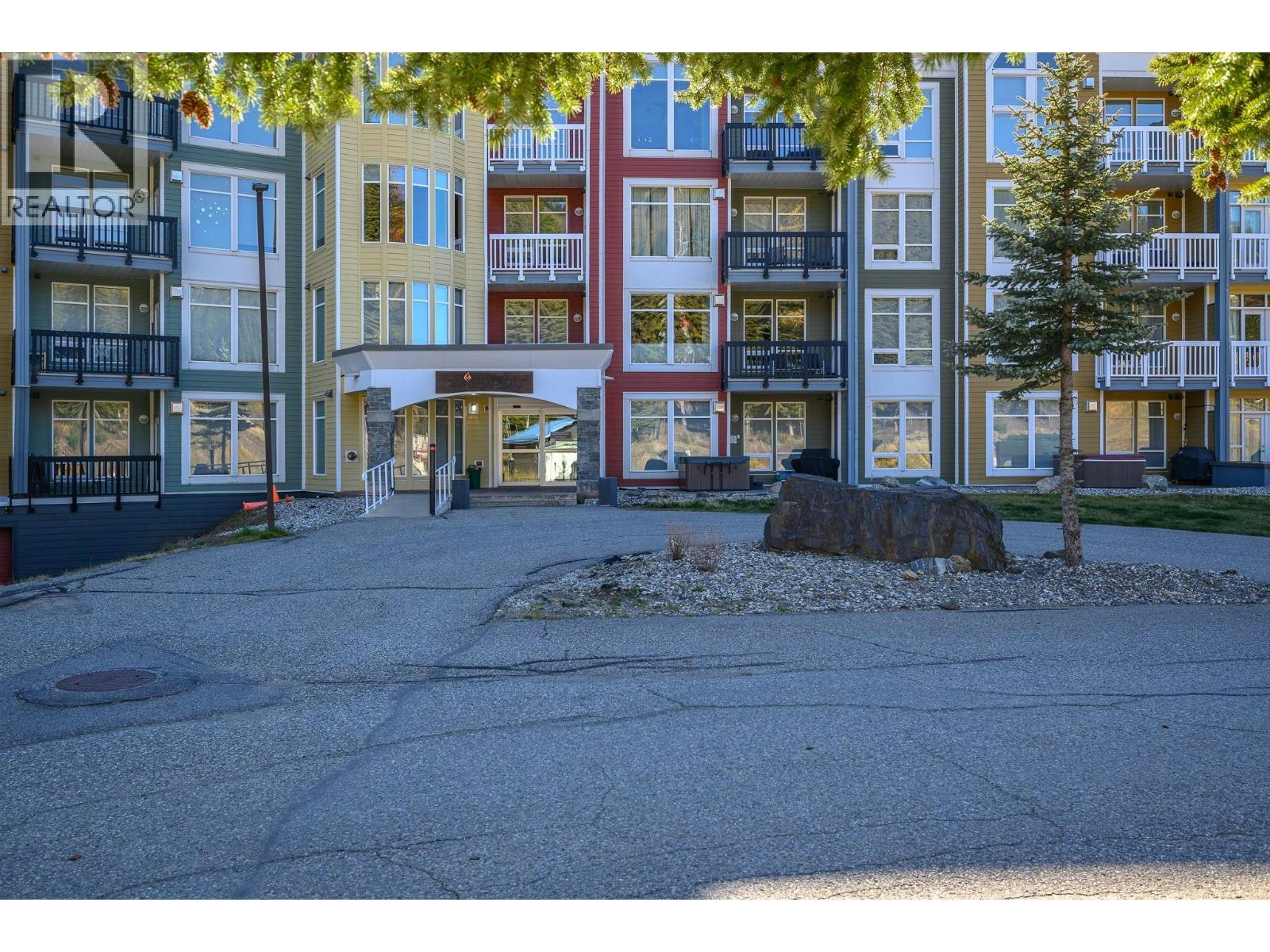 217-30 Monashee Road - 3