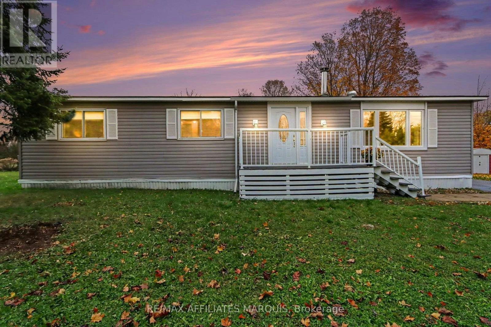 3 Otterdale Crescent, Rideau Lakes, ON, K7A 0J4