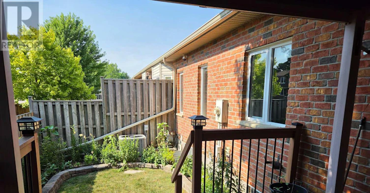 11-100 Stroud Crescent, London, ON, N6E 4A1 - 29