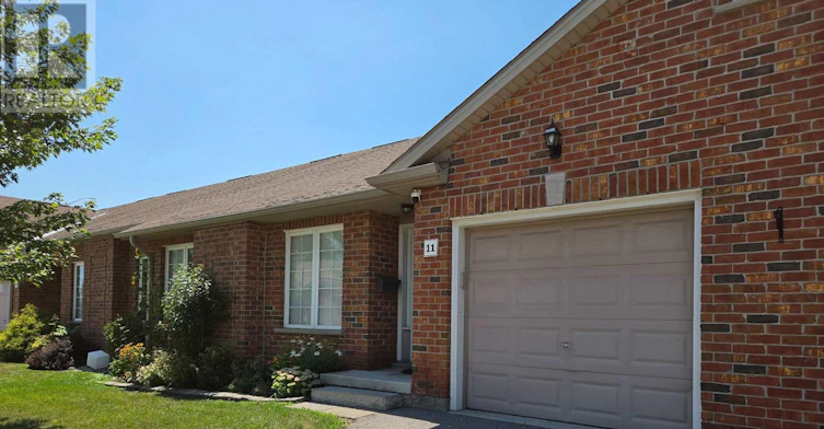 11-100 Stroud Crescent, London, ON, N6E 4A1